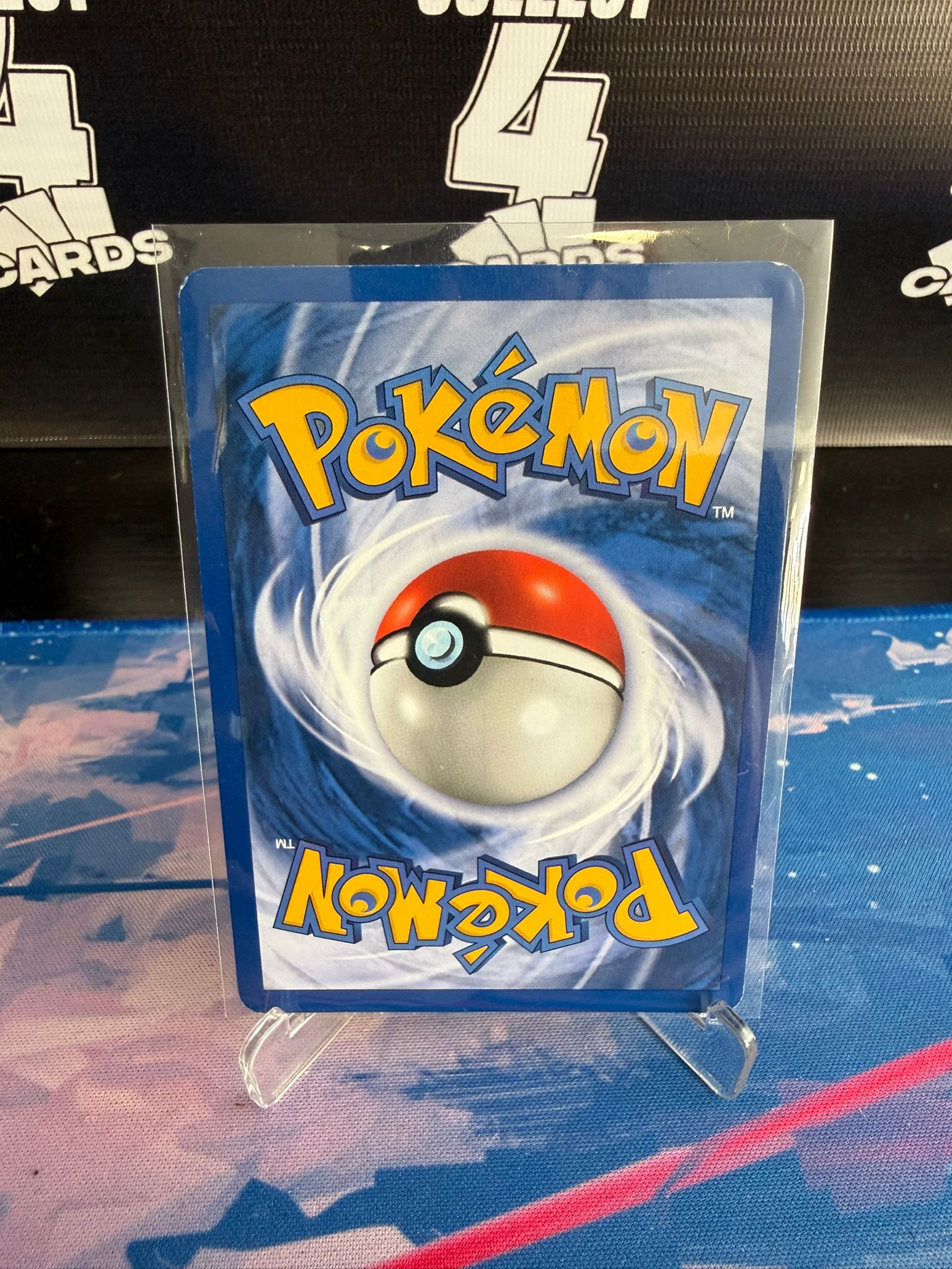 POKÉMON 1st ED DARK DRAGONITE HOLO (2000 Team Rocket) LIGHT PLAY